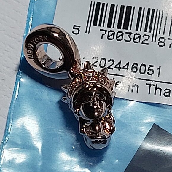 Pandora *RETIRED* Rose ™ Statue of Liberty Dangle Travel Charm w/cz's 788989C01 - Picture 7 of 14